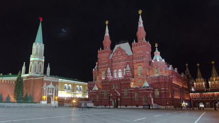 Obraz premium The State Historical Museum of Russia timelapse . Located between Red Square and Manege Square in Moscow
