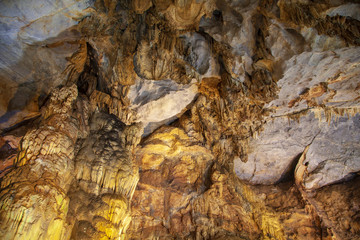 Paradise Cave (Thien Duong Cave), Vietnam. Stolctites and stologmites in a paradise cave at Phong Nha-Ke Bang National