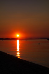 Obraz premium Beautiful sunset on the beach 