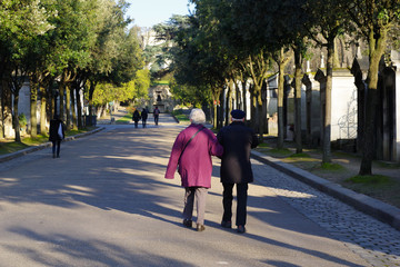 Couple se promenant