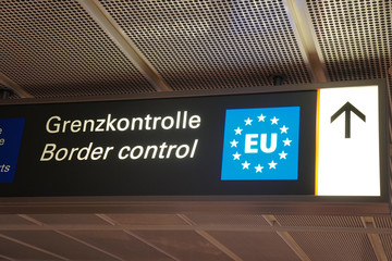 Flughafen Grenzkontrolle