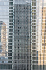 Fototapeta premium 夕方の東京都中央区八重洲の高層ビル