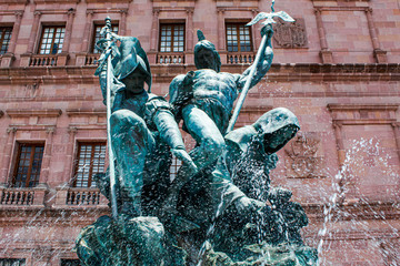estatuas