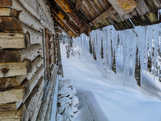 Wooden cottage, Valea Doamnei, Fagaras Mountains