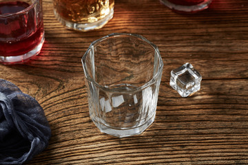 Glass kettle and water cup