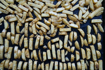 Selbstgemachte Pommes Kartoffeln Fritten