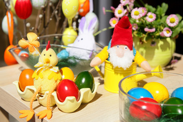 Fototapeta na wymiar Easter spring colorful home decoration