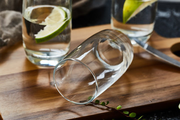 Glass kettle and water cup
