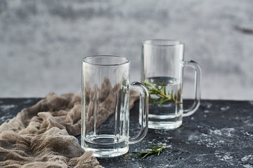 Glass kettle and water cup