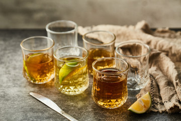 Glass kettle and water cup