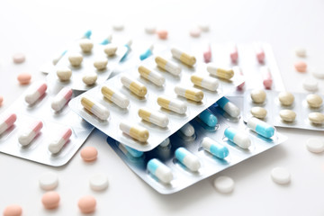 医療イメージ　飲み薬