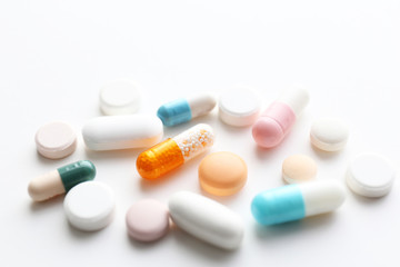 医療イメージ　飲み薬