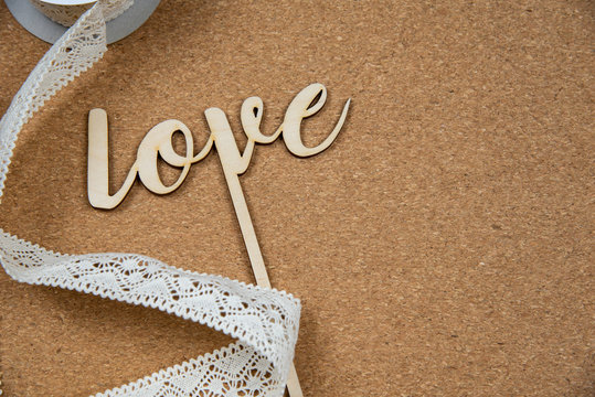 love topper wooden decoration