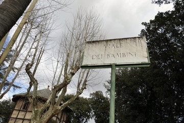 nomi delle strade e piazze di roma,italia