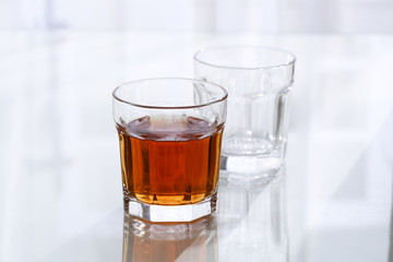 Glass kettle and water cup