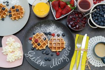 Guten Morgen - Waffeln-Frühstück