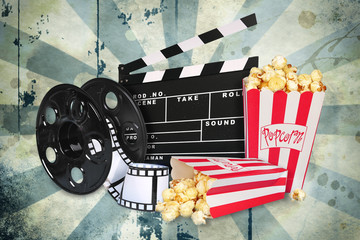 Kino mit Popcorn - obrazy, fototapety, plakaty