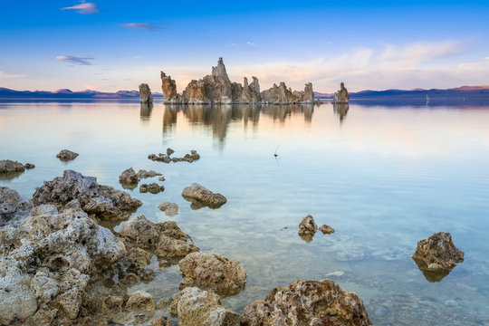 Rock formation at South Tufa, Mono Lake, Mono County, Sierra Nevada, Eastern California, California, USA