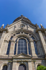 Fototapeta na wymiar Facade of the Christuskirche in historic city Mainz, Germany