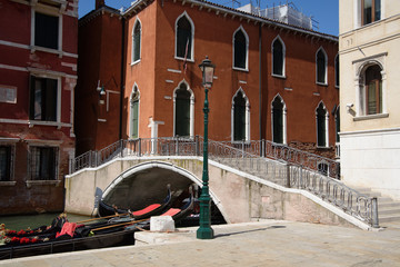 Fototapeta na wymiar Street view in Venice