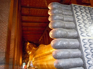 Foot indicating 108 auspicious symbols of Buddha: The 3 m high and 4.5 m long foot of Buddha...