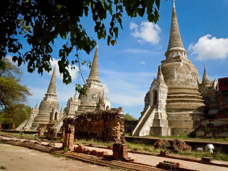 Fototapeta premium Wat Phra Mongkol Borpith Temple At Ayutthaya Bangkok in Thailand - BKK