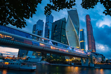 Fototapeta na wymiar Moscow. Russia. Moskva-city. Downtown. View of the bridge and skyscrapers in the evening. Modern architecture of Moscow. Bridge over the Moscow river. Travel to Russia.