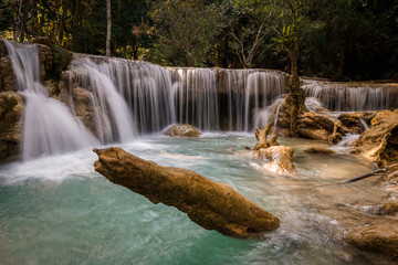 Klang Si Waterfall