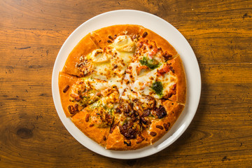 ピッツア　Italian home-made pizza