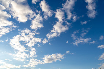 Obraz premium Blue sky and clouds on a clear day and good weather in the morning, fluffy and soft white clouds