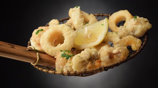 Anelli di calamari fritti ft0201_0445 Calamares a la Romana	