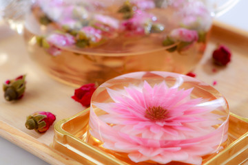 Obraz na płótnie Canvas Flower jelly collagen Close up jelly.