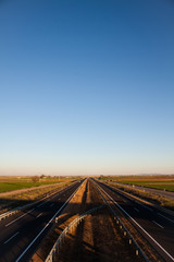 Highway at sunset - Angular vanishing point