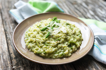 Risotto with asparagus