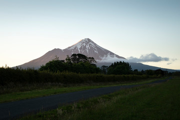 Fototapeta na wymiar Mount Taranaki at sunset