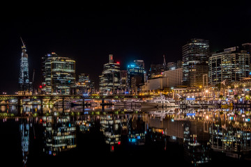 Fototapeta na wymiar sydney city and reflections