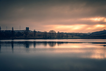 Naklejka premium Sunrise on river