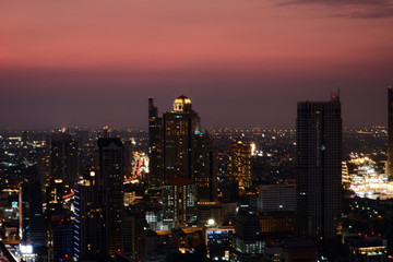 Fototapeta na wymiar City scape on sathorn , Bangkok, Thailand