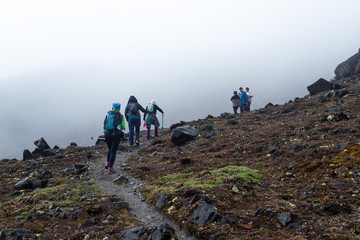 Senderismo, montañismo, trekking, deporte en montaña. Colombia Volcan Purace