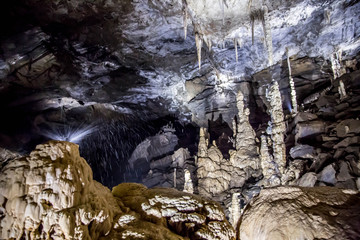 Tropfsteinhöhle
