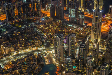 ブルジュ・ハリファの展望台から見えるドバイの夜景