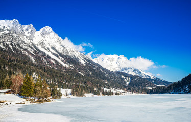 Fototapeta na wymiar View on winter landscape at Hintersteiner Lake in Tyrol, Austria