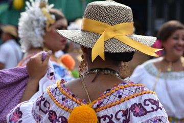 pollera panama folklor women dress typical