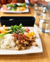 ルーローハン 　魯肉飯 　Taiwanese dish of minced