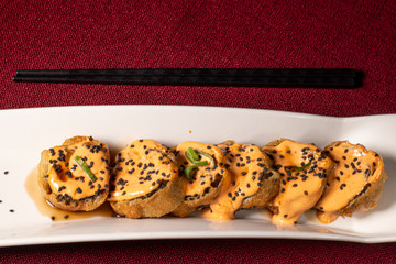Sushi empanizado  