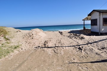 Obraz premium 伊豆下田 オフシーズンの白浜海水浴場 砂浜