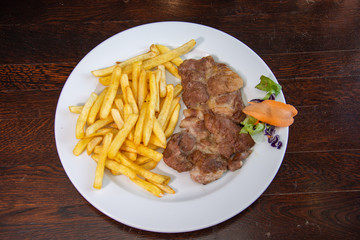 Fried Potatoes With Pulled Pork