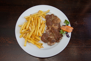 Fried Potatoes With Pulled Pork