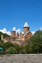 Fototapeta na wymiar Ananuri Fortress in Georgia
