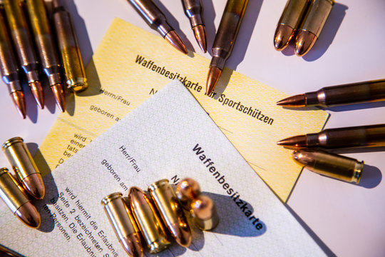Deutsche Waffenbesitzkarte für Sportschützen mit Munition